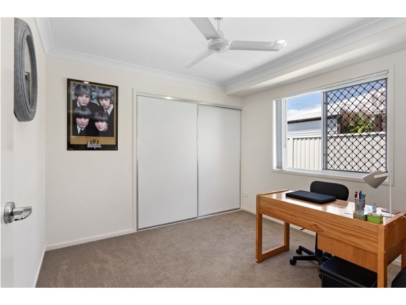 15 MacIntyre Crescent, Pelican Waters QLD 4551