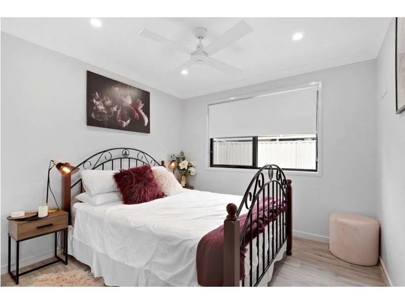 21 Discovery Drive, Little Mountain QLD 4551