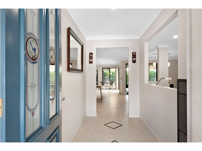 21 Discovery Drive, Little Mountain QLD 4551