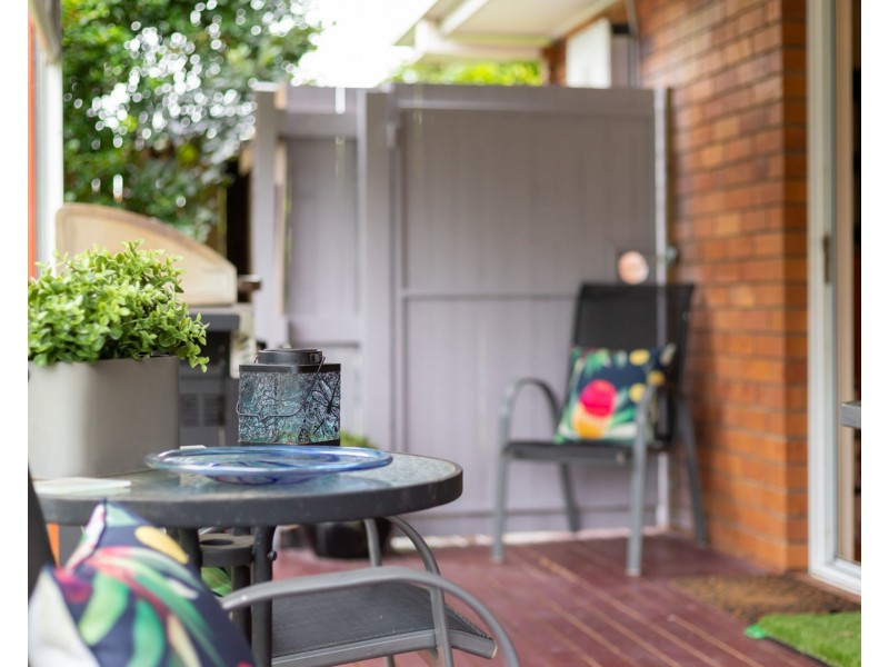 2/15 Pumicestone Place, Golden Beach QLD 4551