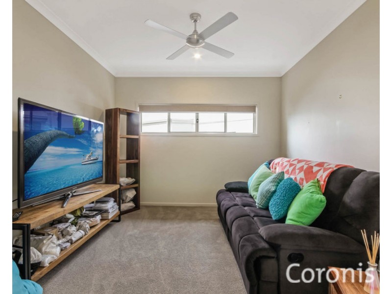 36 Waterway Drive, Birtinya QLD 4575