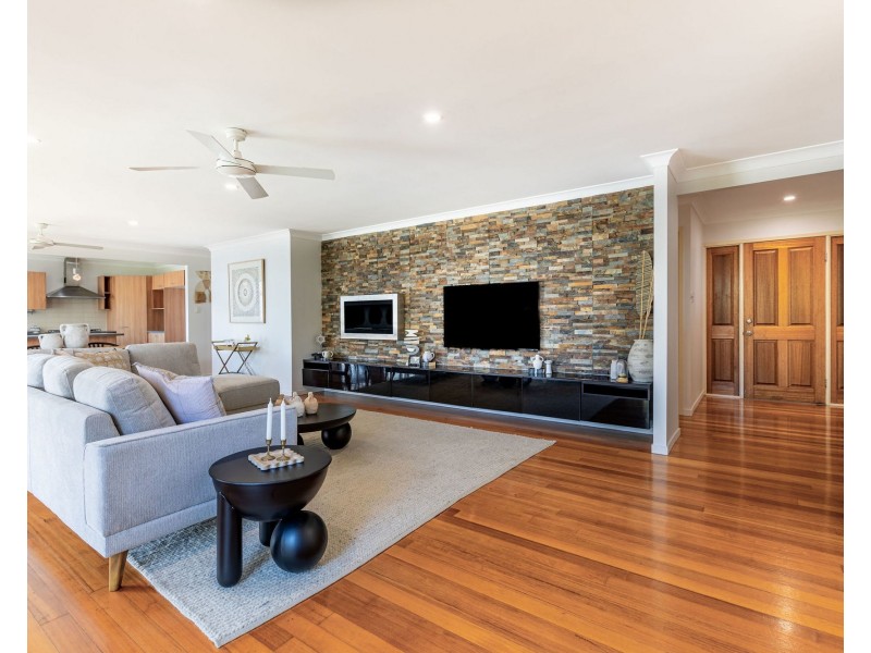 6 Callistemon Place, Currimundi QLD 4551