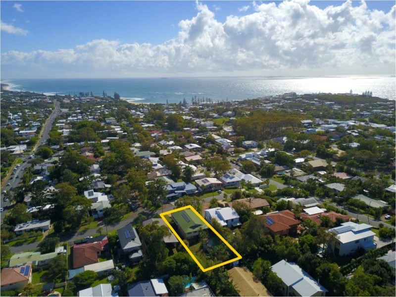 8 Elm Street, Moffat Beach QLD 4551