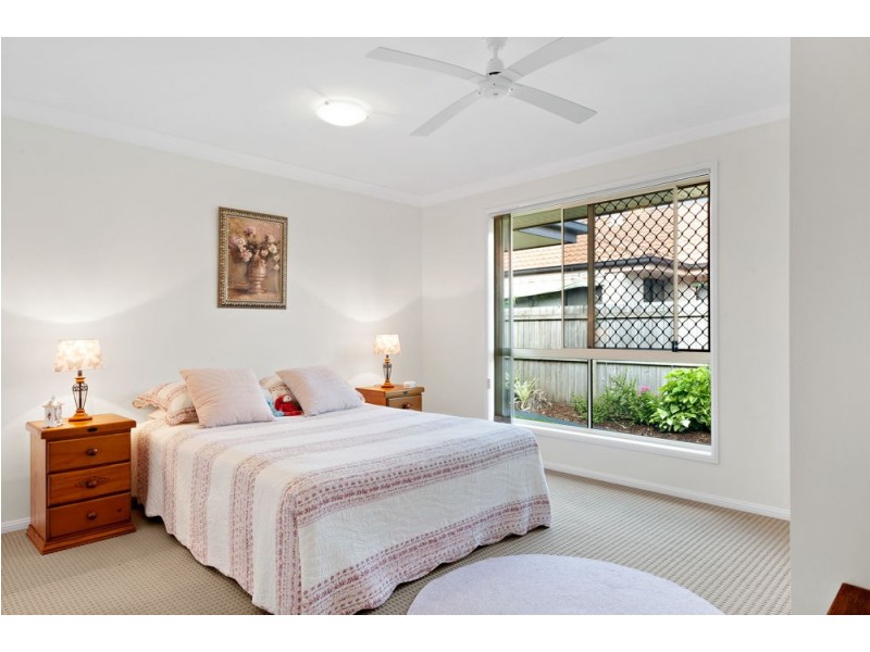 6 Maloney Place, Pelican Waters QLD 4551