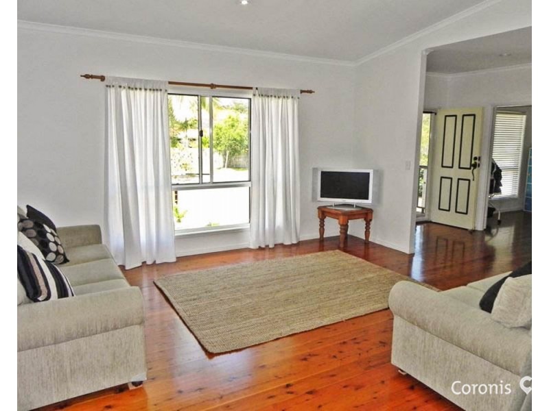7 Phar Lap Court, Little Mountain QLD 4551