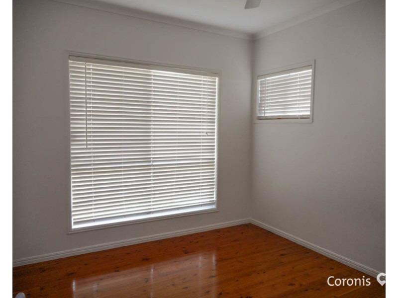 7 Phar Lap Court, Little Mountain QLD 4551