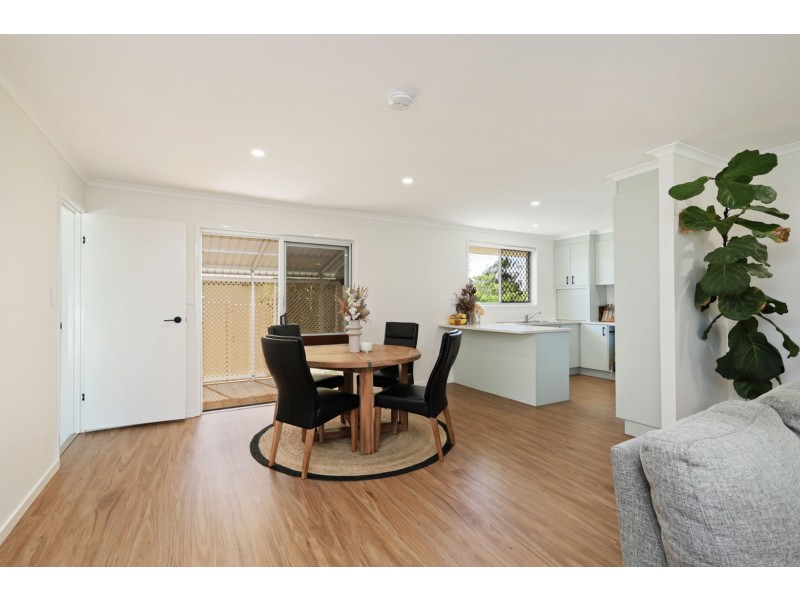 10 Browning Boulevard, Battery Hill QLD 4551