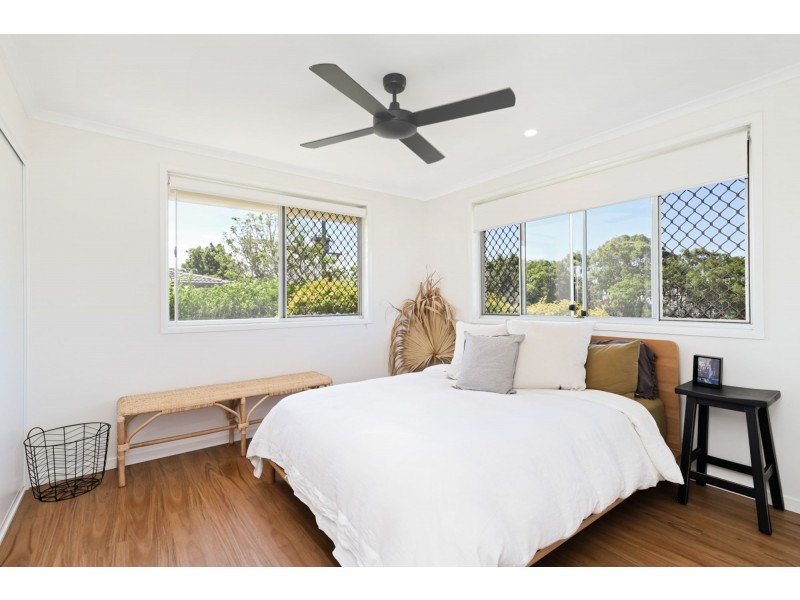 10 Browning Boulevard, Battery Hill QLD 4551