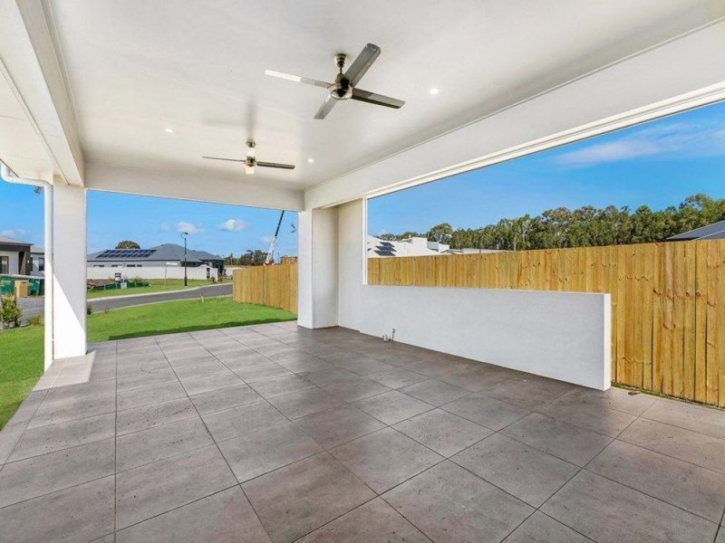 18 Waderbird Crescent, Pelican Waters QLD 4551