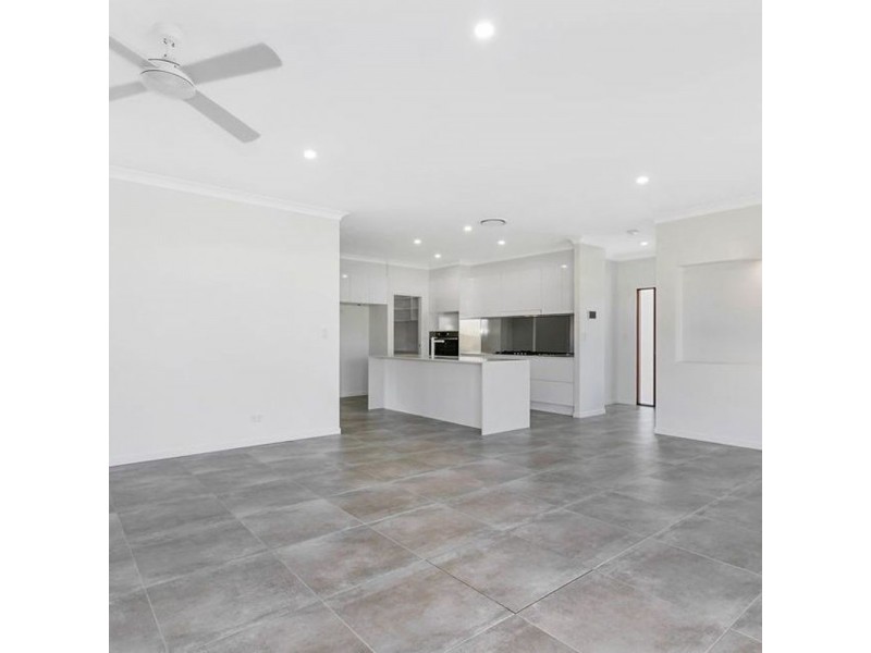 18 Waderbird Crescent, Pelican Waters QLD 4551