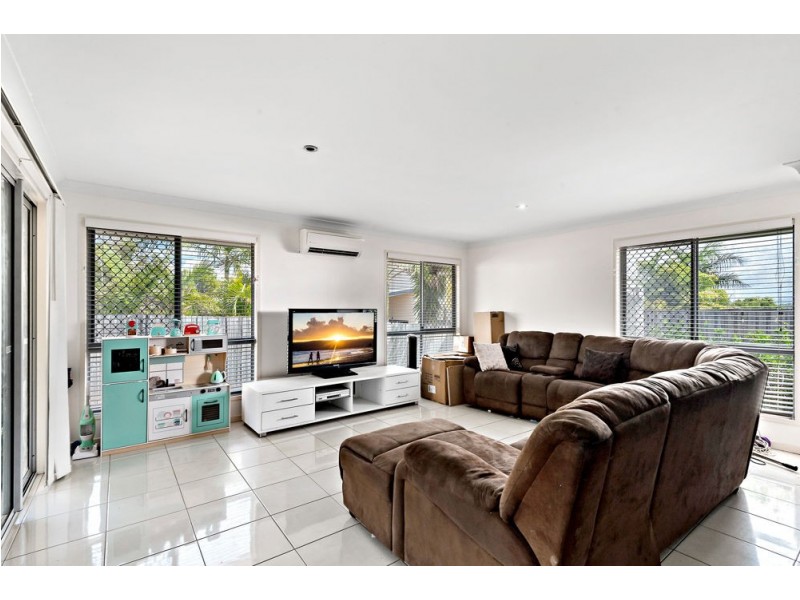 76 Huntley Place, Caloundra West QLD 4551