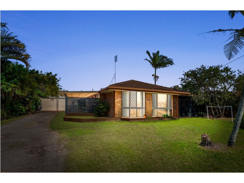 68 Buderim Street, Battery Hill QLD 4551