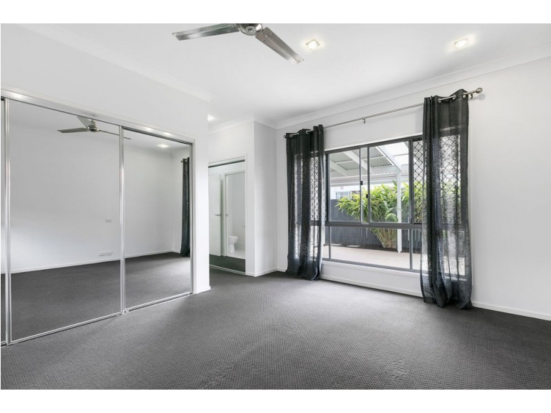 30 Crater Street, Caloundra West QLD 4551