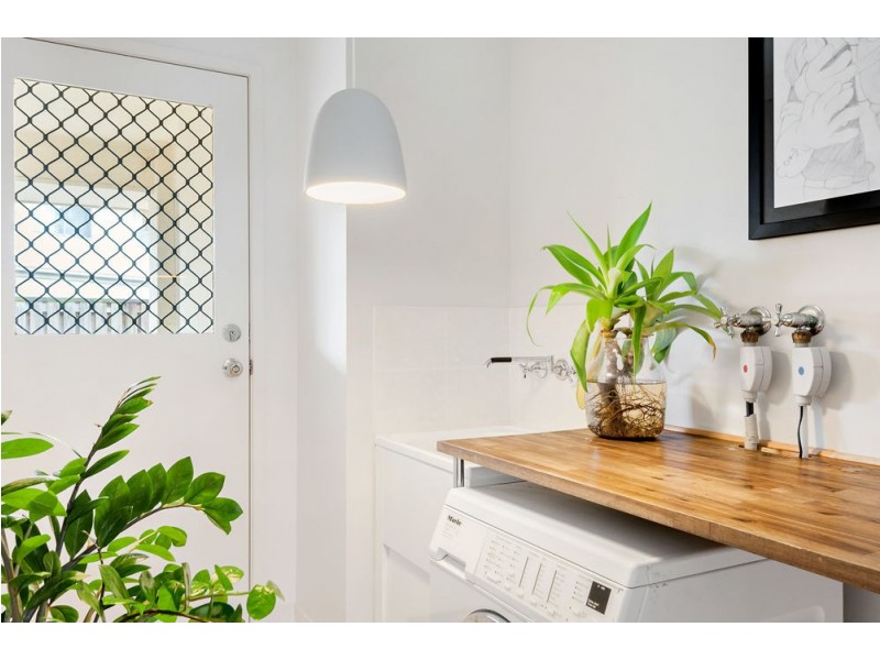 1/15 Liekefett Way, Little Mountain QLD 4551