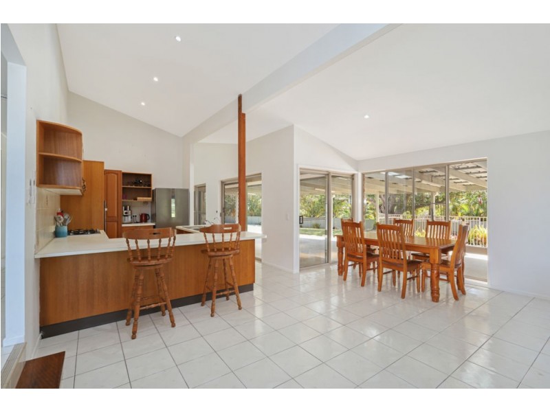 140 Old Palmwoods Road, West Woombye QLD 4559