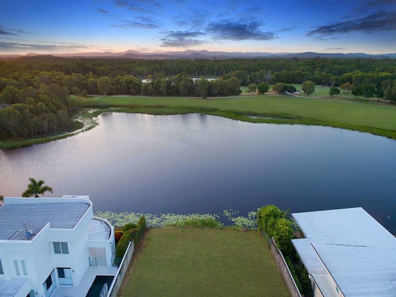 14 Millennium Circuit, Pelican Waters QLD 4551