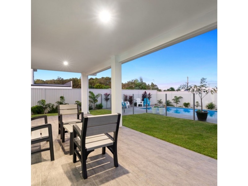 9 Marina View Drive, Pelican Waters QLD 4551