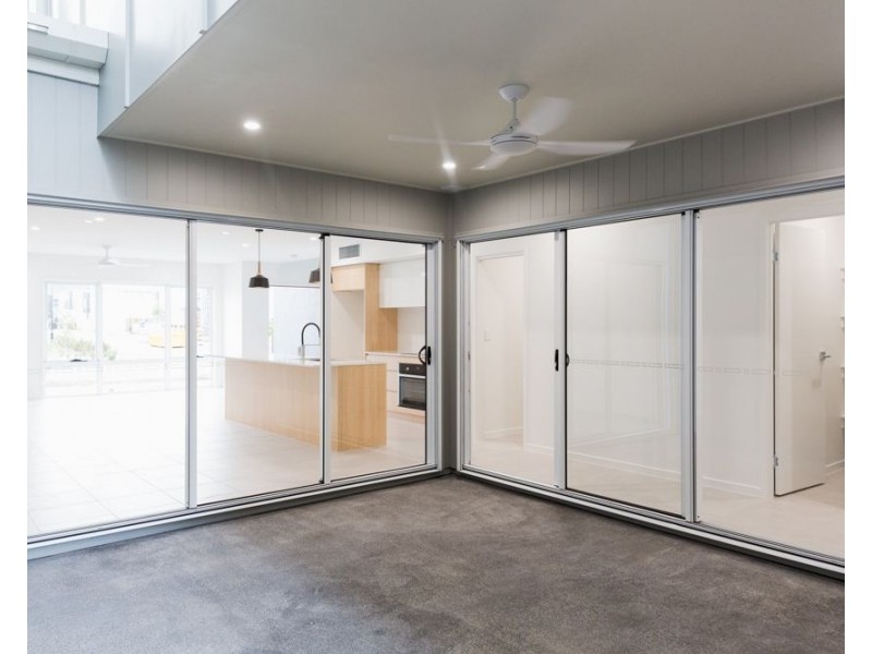 7 Bedarra Circuit, Maroochydore QLD 4558