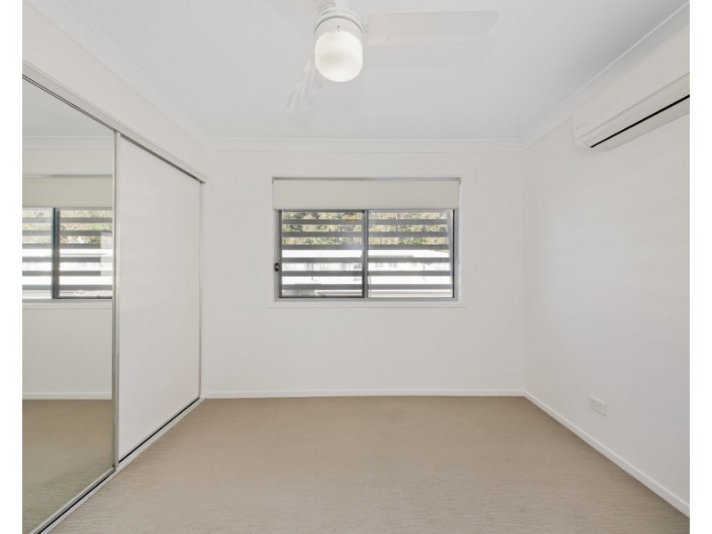 40/17 Greensboro Place, Little Mountain QLD 4551