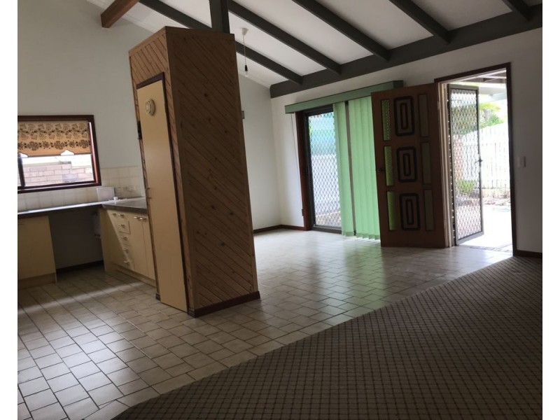 2/6 Barellan, Buddina QLD 4575