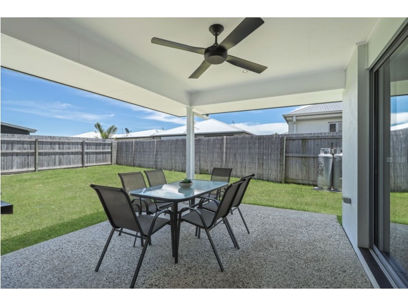40 Petrel Crescent, Mountain Creek QLD 4557