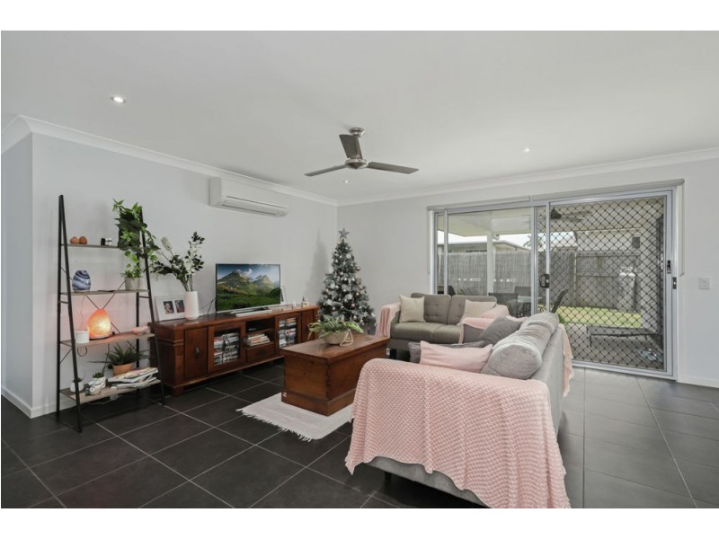40 Petrel Crescent, Mountain Creek QLD 4557