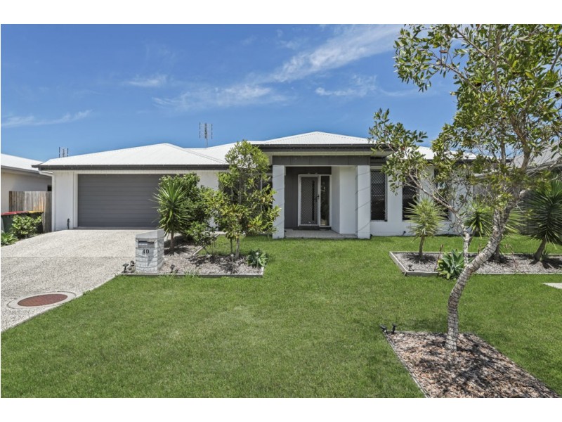 40 Petrel Crescent, Mountain Creek QLD 4557