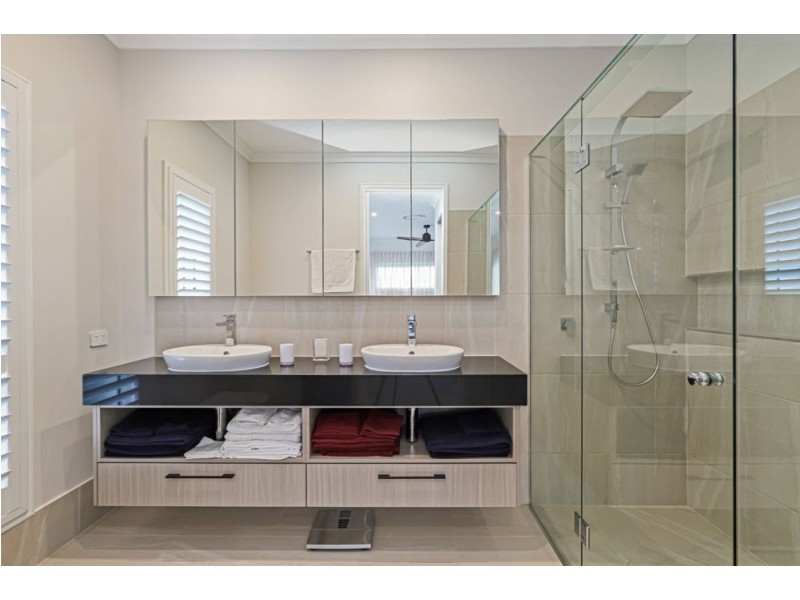 11 Warrego Drive, Pelican Waters QLD 4551