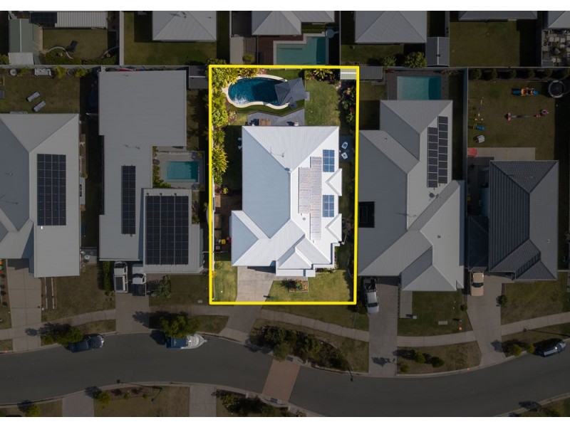 11 Warrego Drive, Pelican Waters QLD 4551