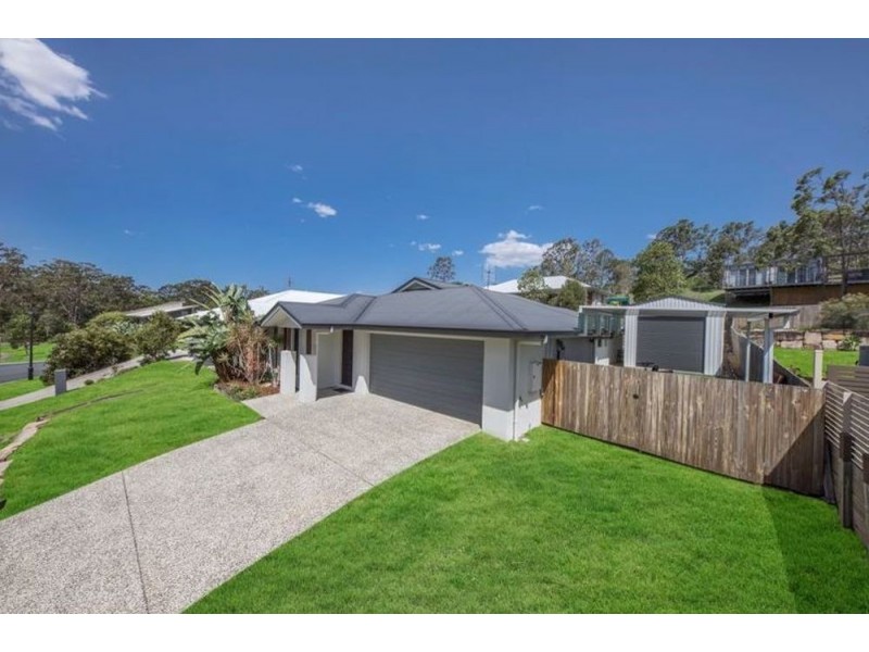 5 Jarrah Way, Landsborough QLD 4550