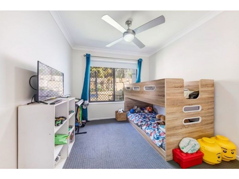 5 Jarrah Way, Landsborough QLD 4550