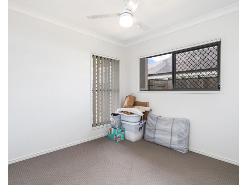 5 Esther Place, Nambour QLD 4560