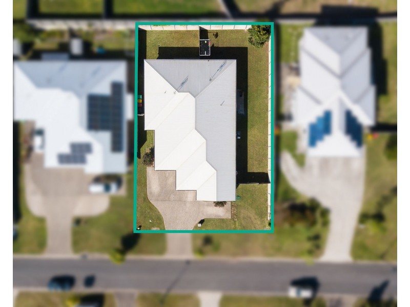 5 Esther Place, Nambour QLD 4560