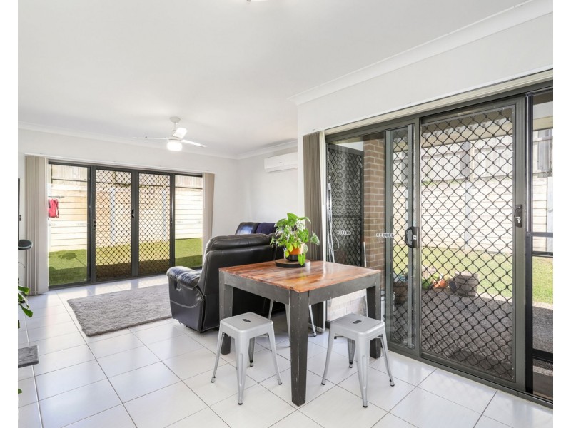 5 Esther Place, Nambour QLD 4560