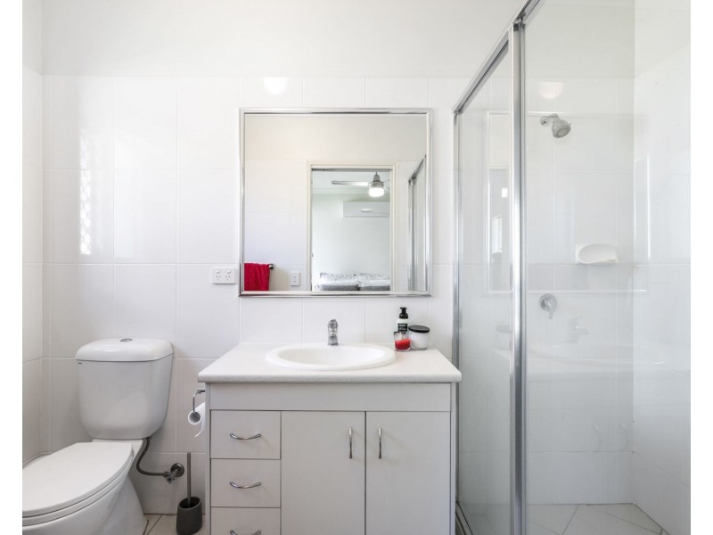 5 Esther Place, Nambour QLD 4560