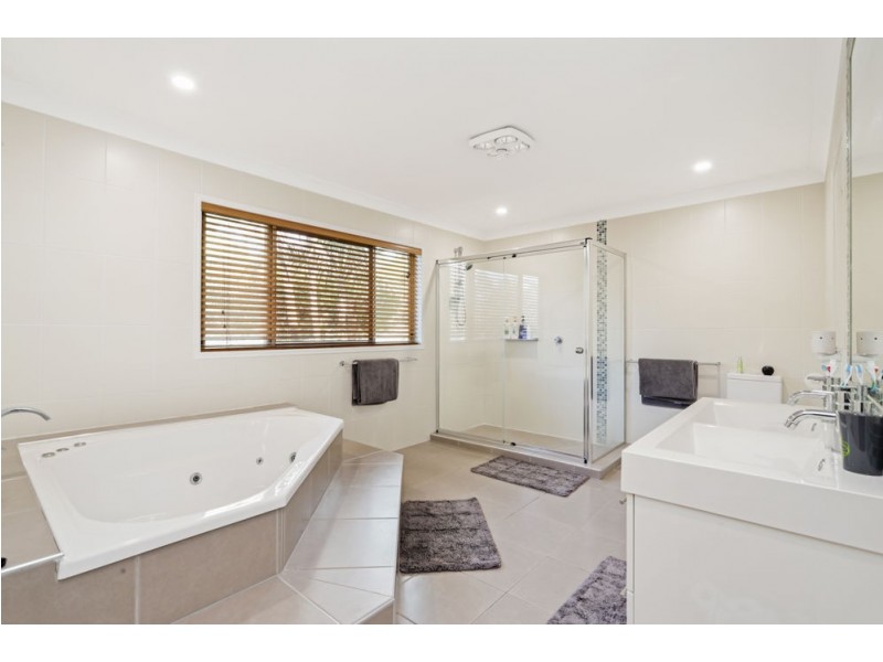 39 George Street, Moffat Beach QLD 4551