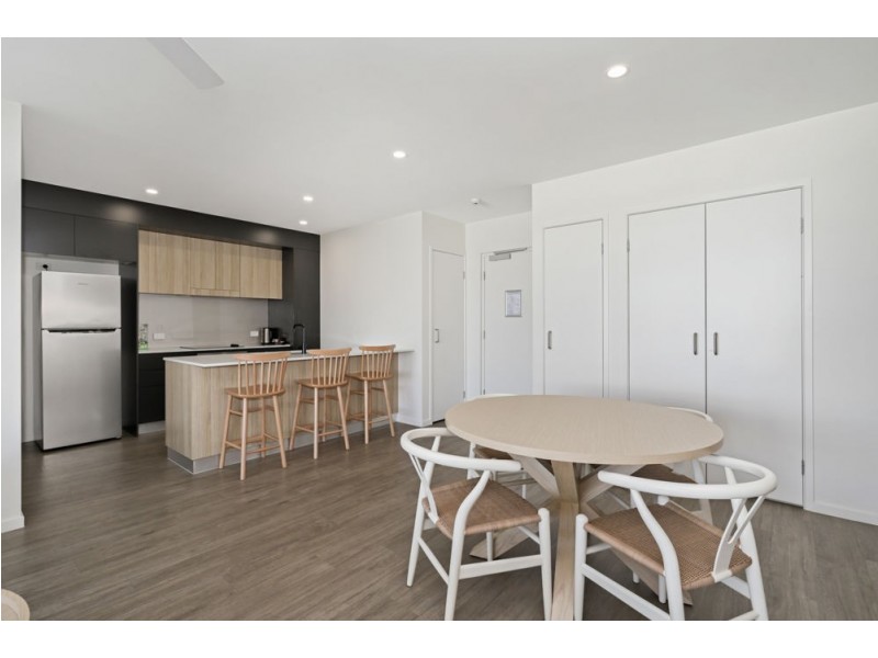 44/20 Beach Road, Maroochydore QLD 4558
