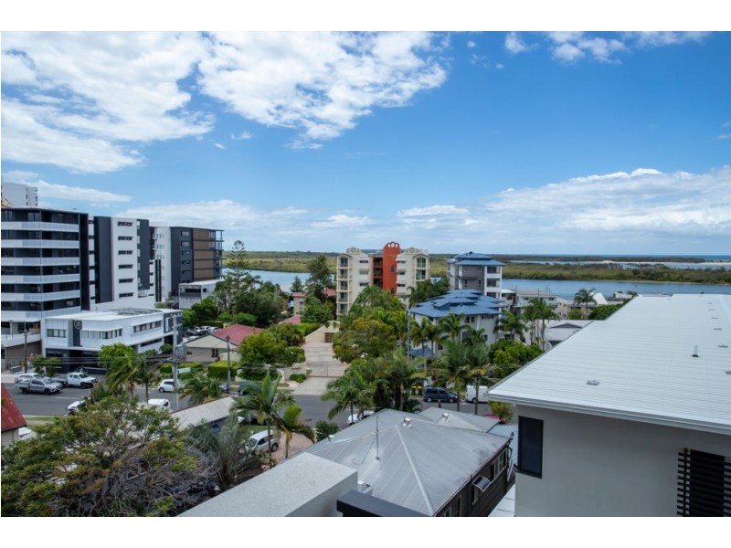 44/20 Beach Road, Maroochydore QLD 4558