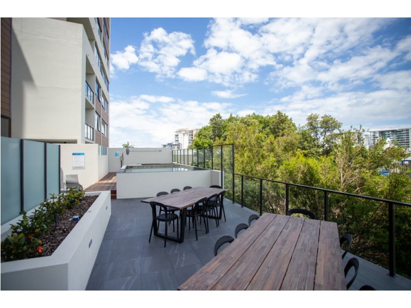 44/20 Beach Road, Maroochydore QLD 4558