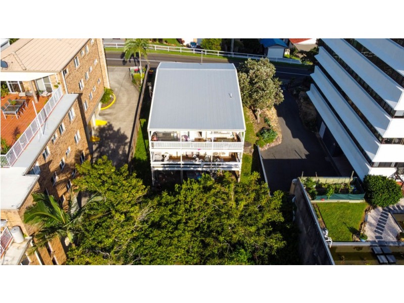 21 Maltman Street South, Kings Beach QLD 4551