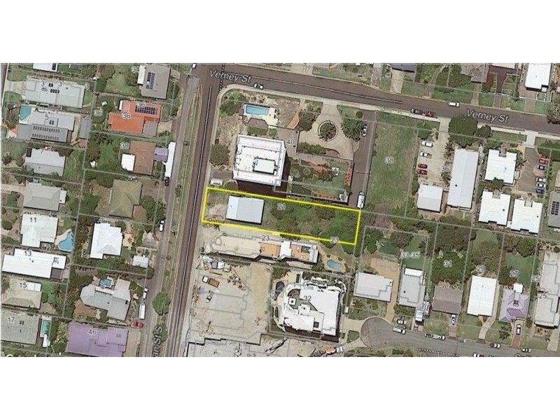 21 Maltman Street South, Kings Beach QLD 4551