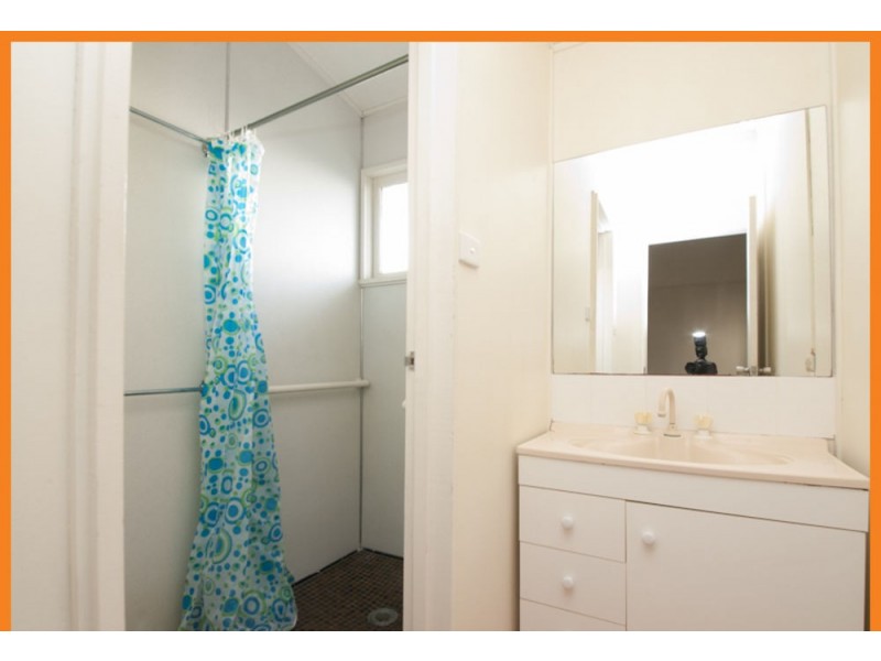 21 Maltman Street South, Kings Beach QLD 4551