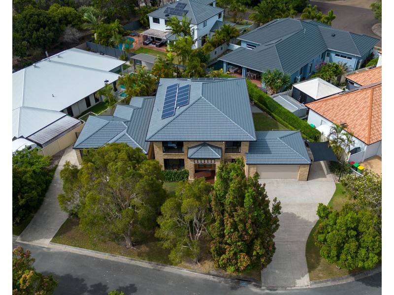 8 Parsons Close, Pelican Waters QLD 4551