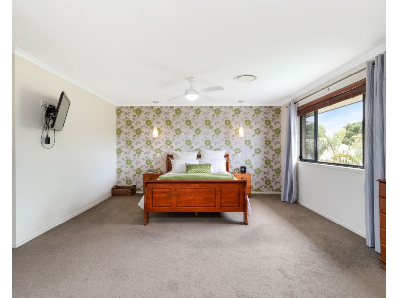 8 Parsons Close, Pelican Waters QLD 4551