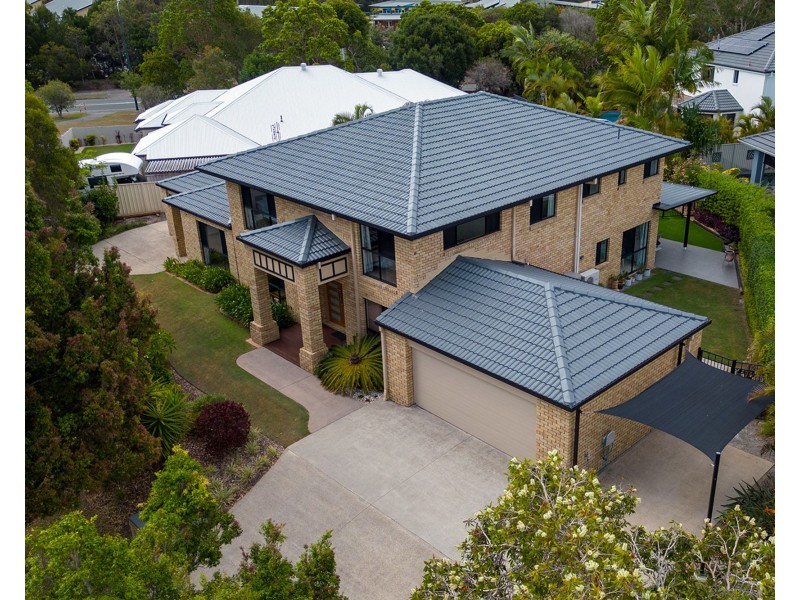 8 Parsons Close, Pelican Waters QLD 4551