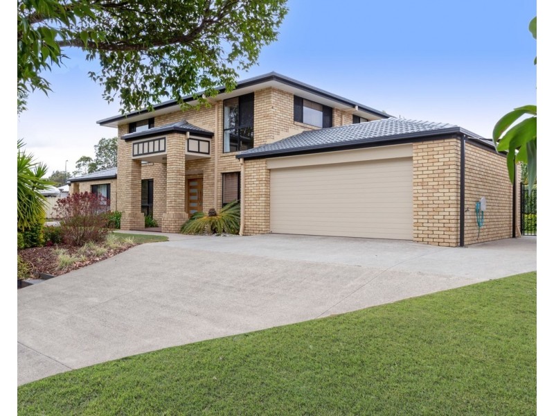 8 Parsons Close, Pelican Waters QLD 4551