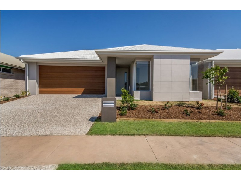 16 Turquoise Place, Caloundra West QLD 4551