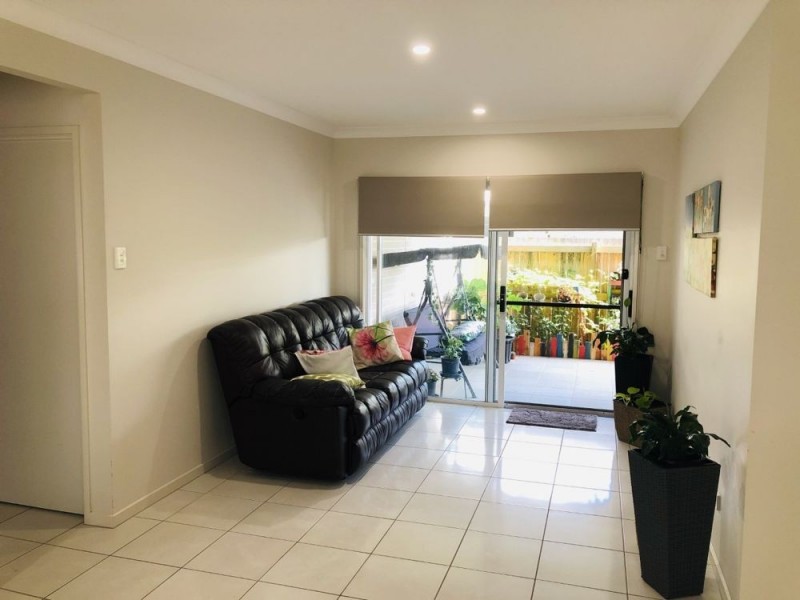 16 Turquoise Place, Caloundra West QLD 4551