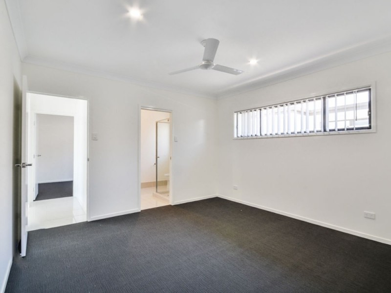 9 Severn Place, Pelican Waters QLD 4551