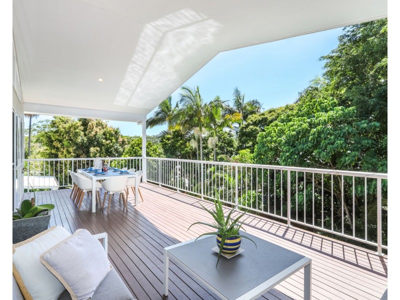 4 Woonum Road, Alexandra Headland QLD 4572